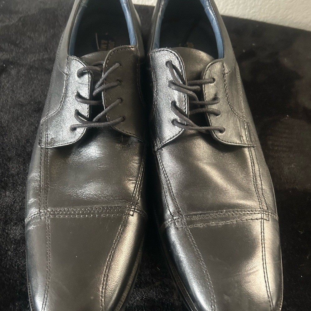 Men's Black Leather Dress Shoes
